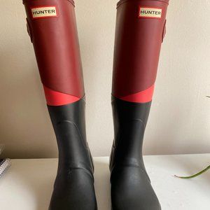 Tall Hunter Asymmetric Colorblock Welly Boot LIKE NEW